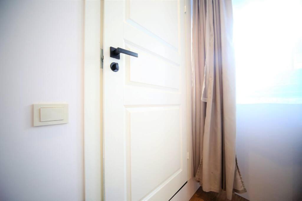 Two Bedroom / Old Town With Private Terrace รีกา ภายนอก รูปภาพ